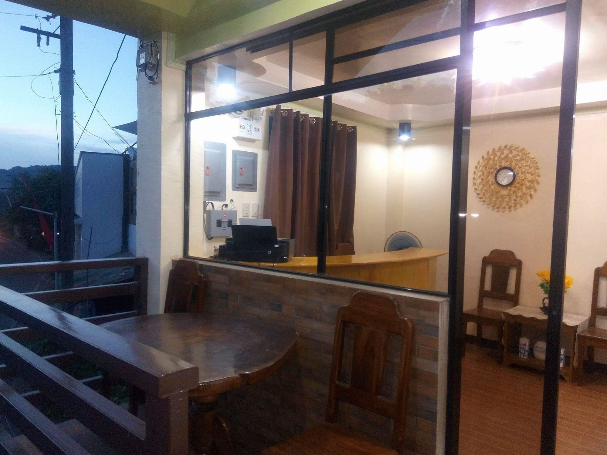 Reddoorz @ Poblacion 6 Coron Esterno foto