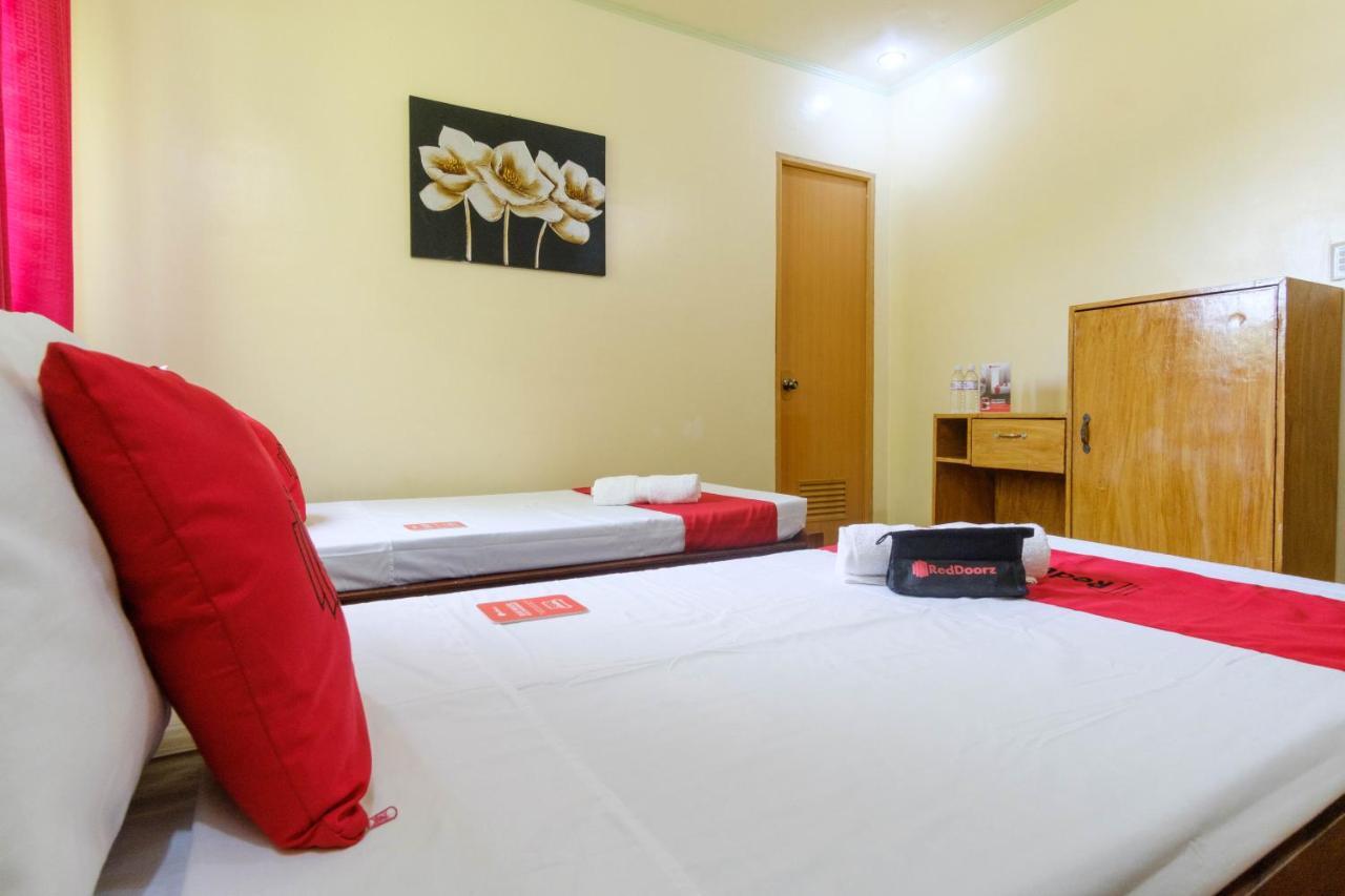 Reddoorz @ Poblacion 6 Coron Esterno foto